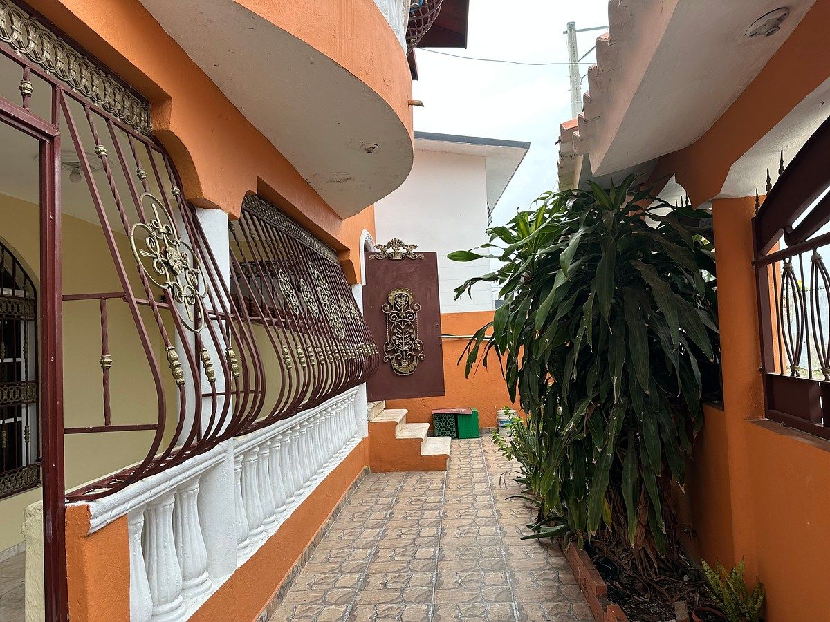 Casa en Los Tres Ojos, Santo Domingo Este, foto 3 de 17