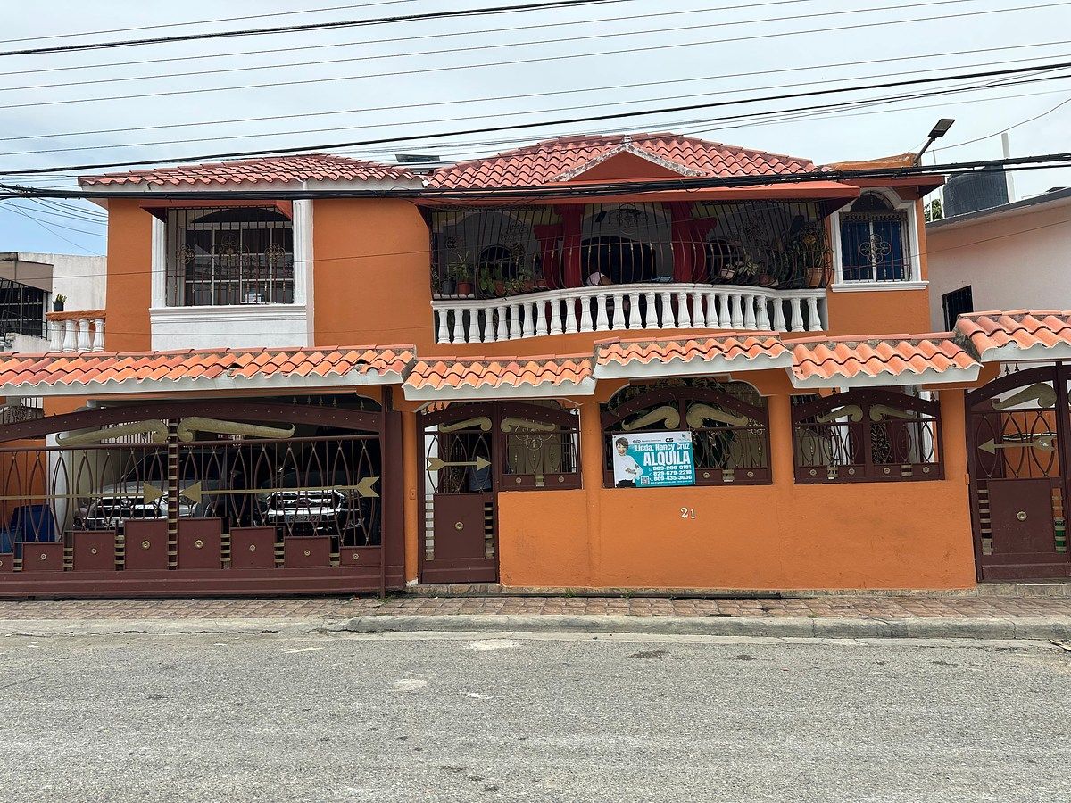 Casa en Residencial Los Tres Ojos, Santo Domingo Este, foto 1 de 17