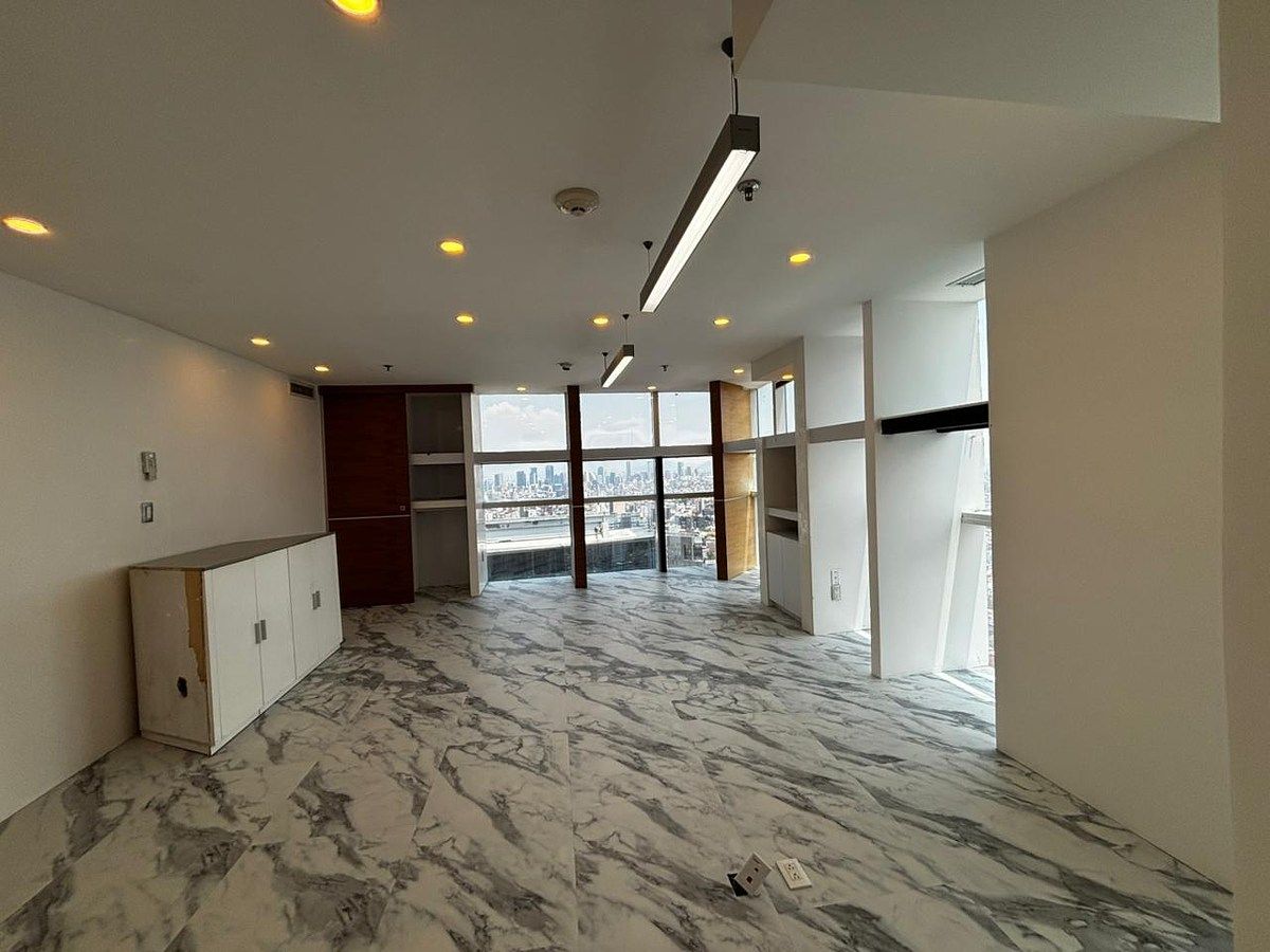 12 of 14: Sala de juntas PA