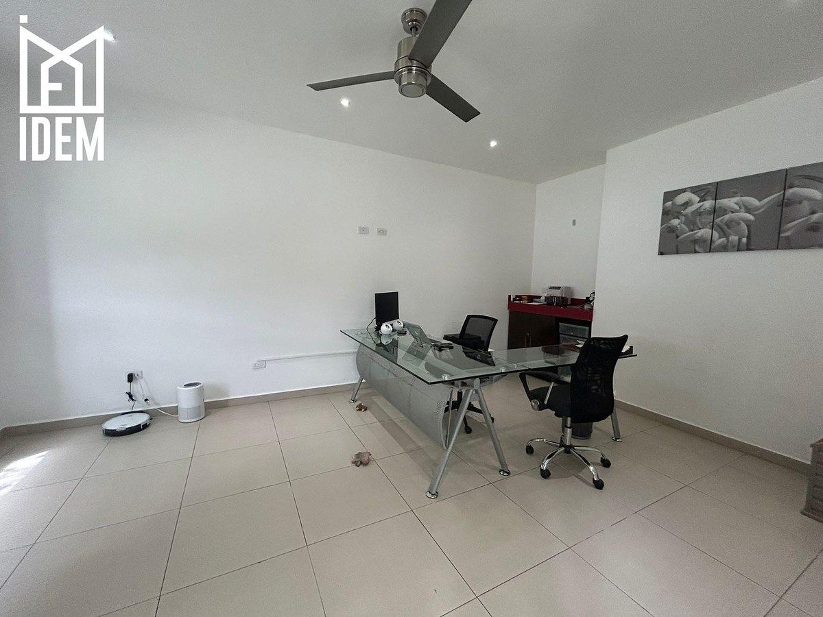 9 de 15: WhatsApp Image 2026-04-17 at 18.06.36.jpeg