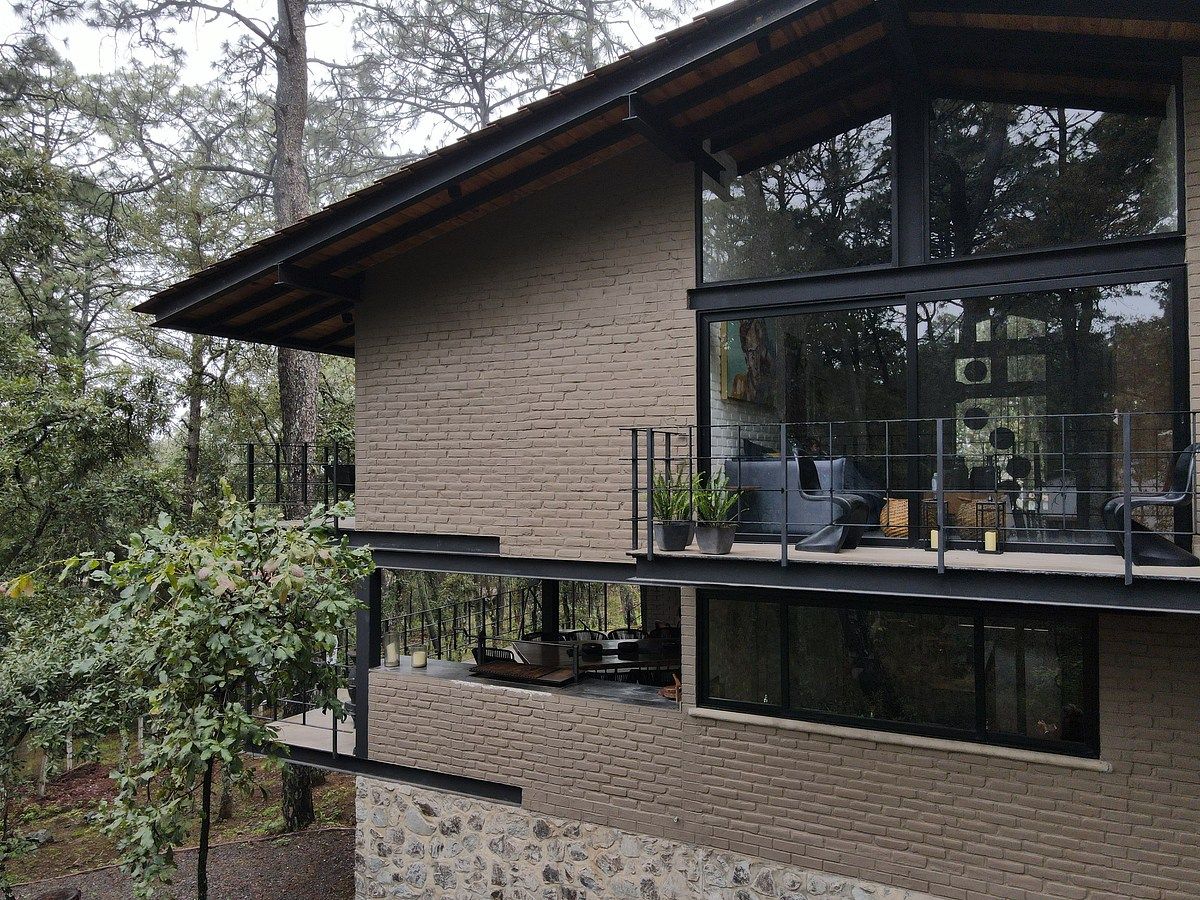 House in Gated Community in Tapalpa, Tapalpa, photo 2 of 42