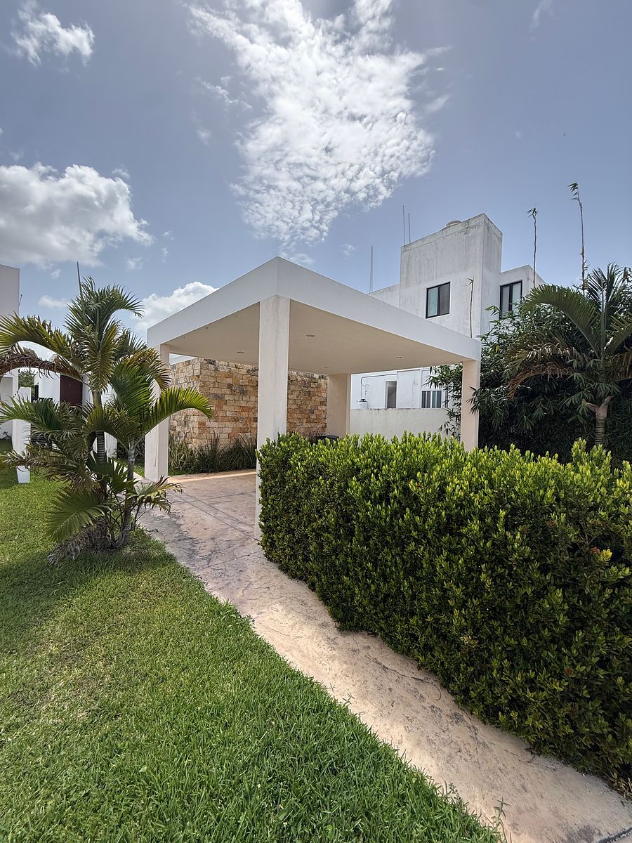 Casa em Conkal, Conkal, foto 2 de 30