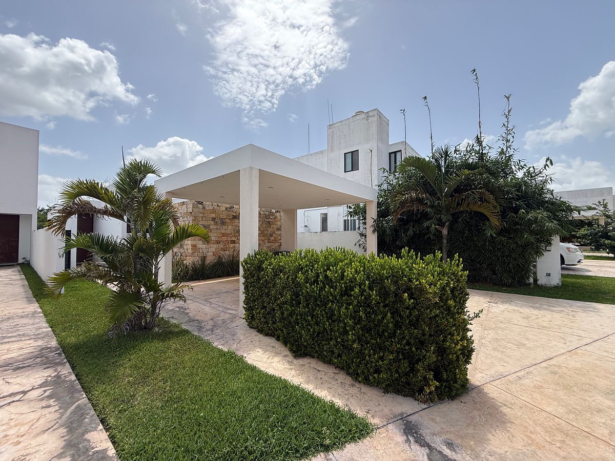 Casa em Conkal, Conkal, foto 3 de 30