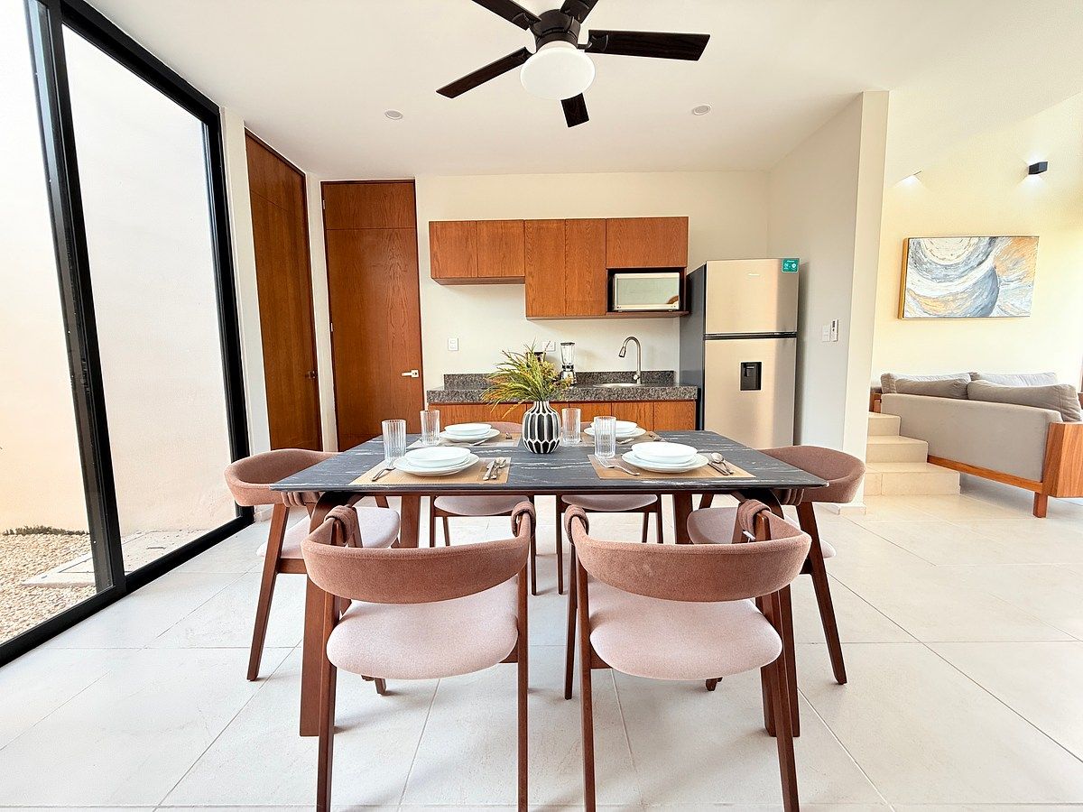 5 of 17: Comedor y Cocina