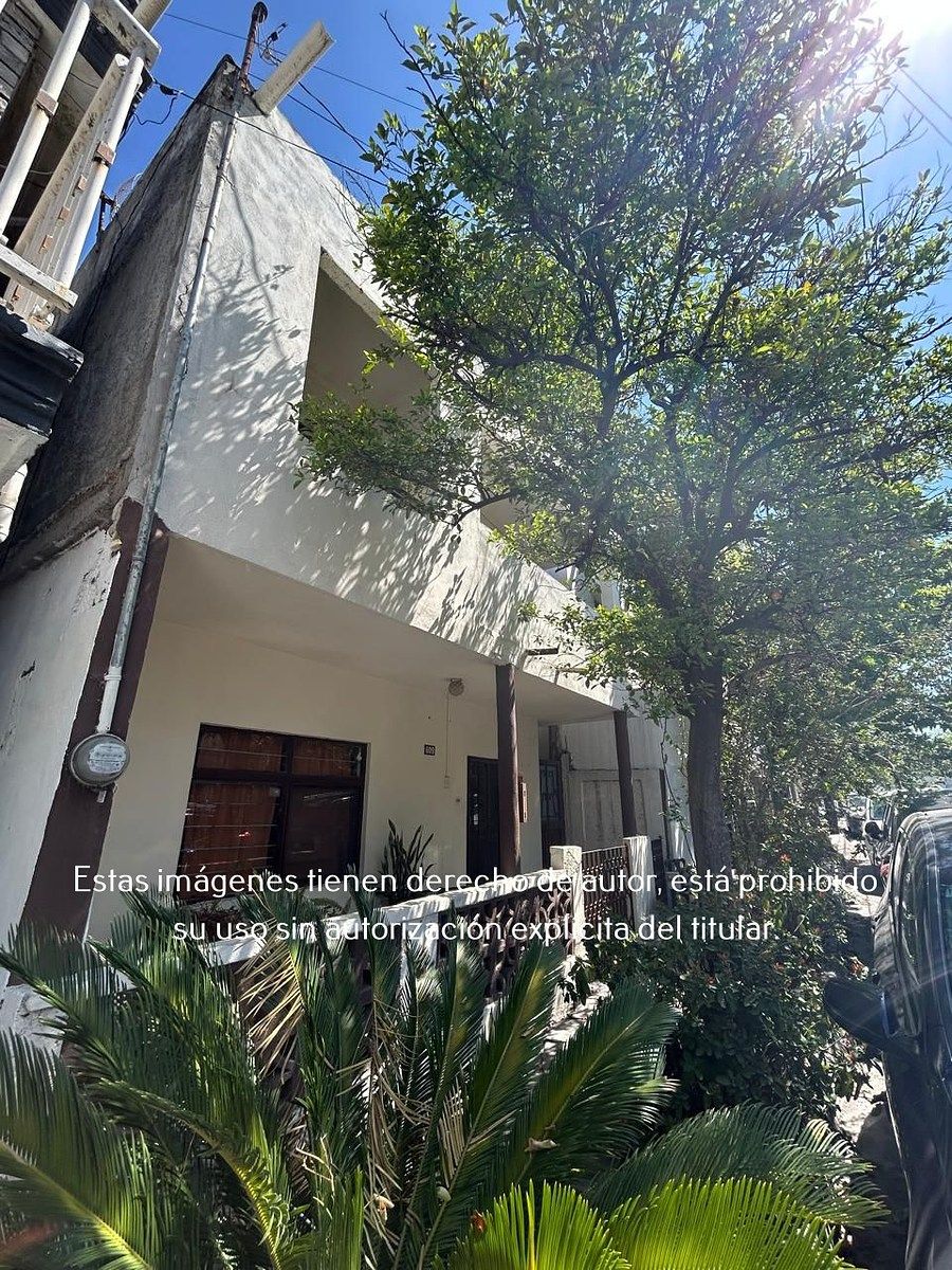 2 de 13: Casa en Venta en Centro de San Pedro Garza García, N.L.