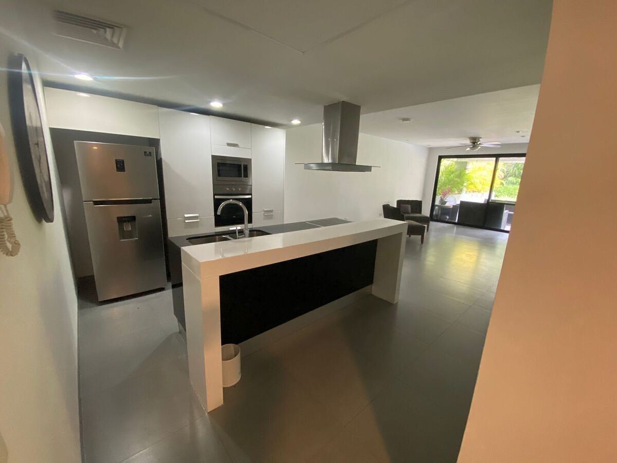 Excelente Departamento en Nick Price