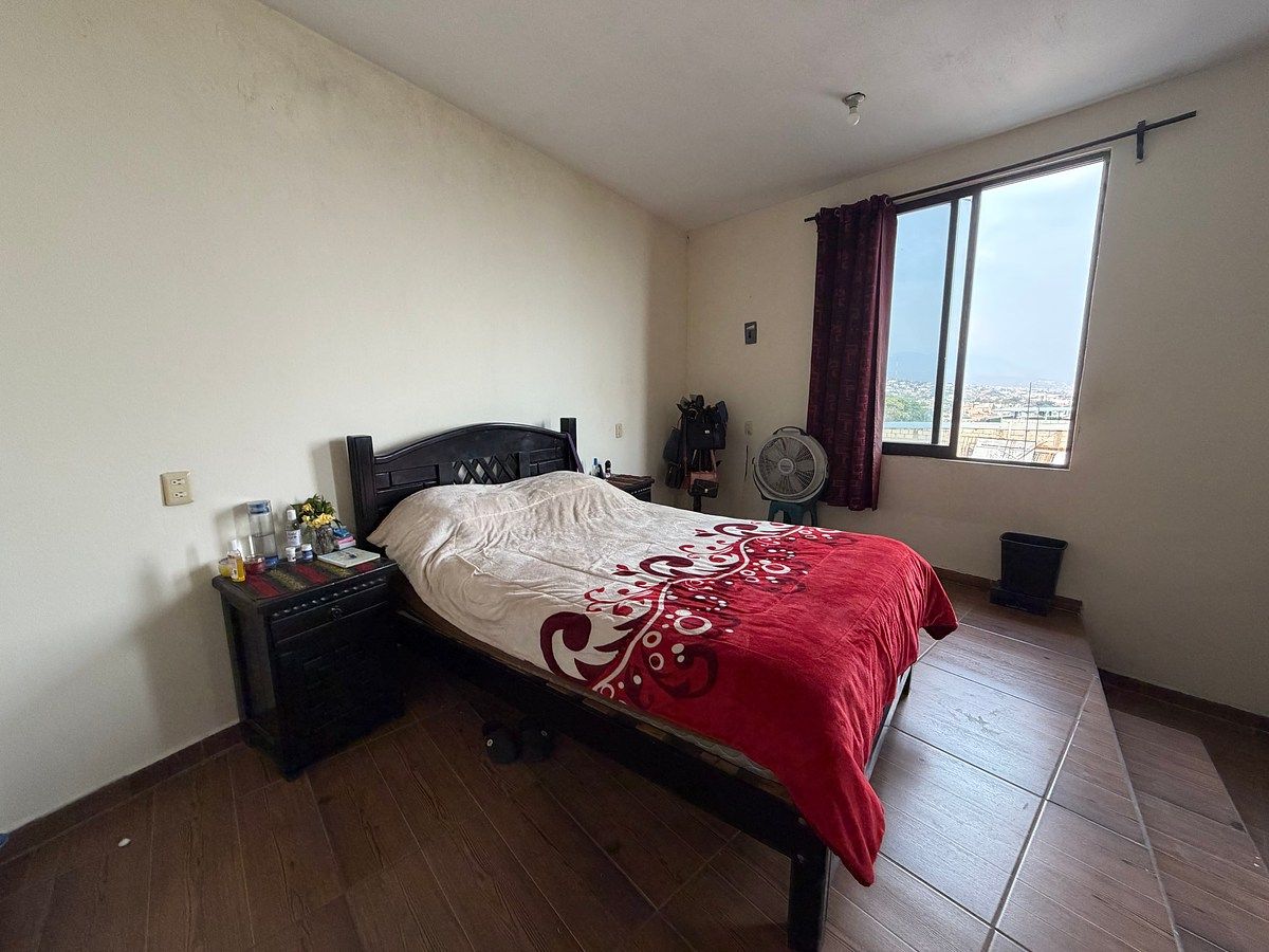 21 de 26: Recámara principal