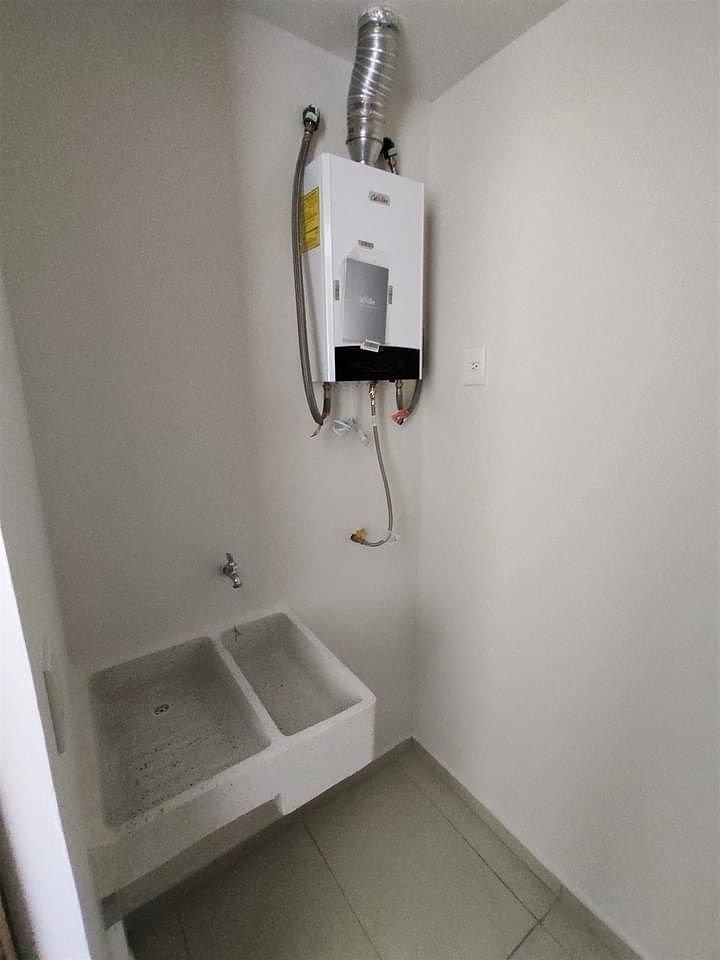 7 de 12: Calentador de paso