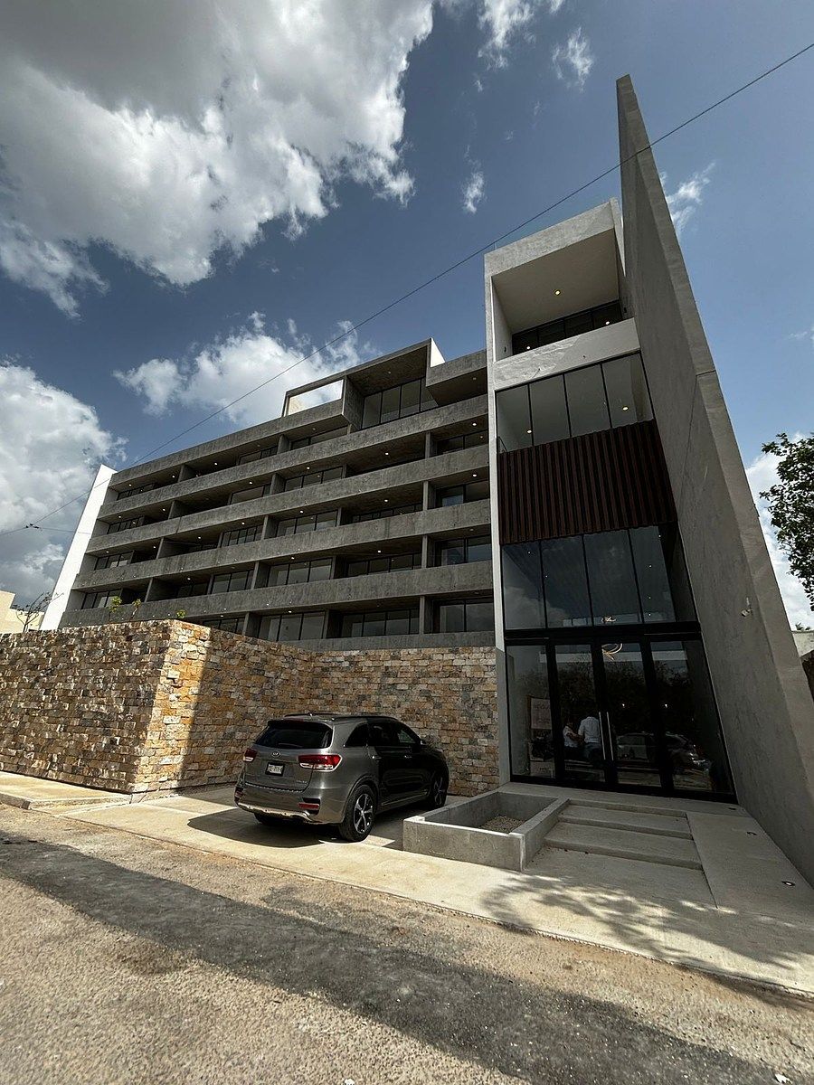 2 de 11: Fachada Principal