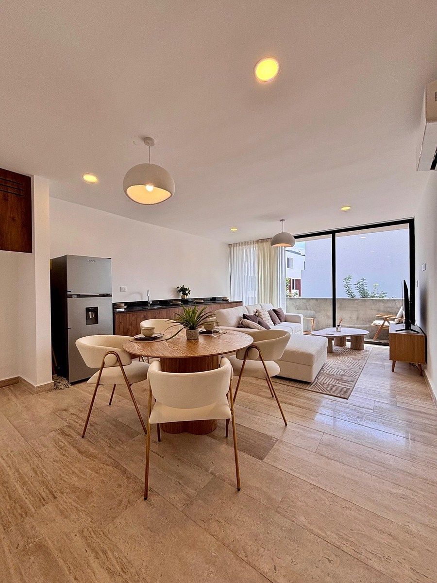 Sala, Comedor y Cocina, foto 1 de 17