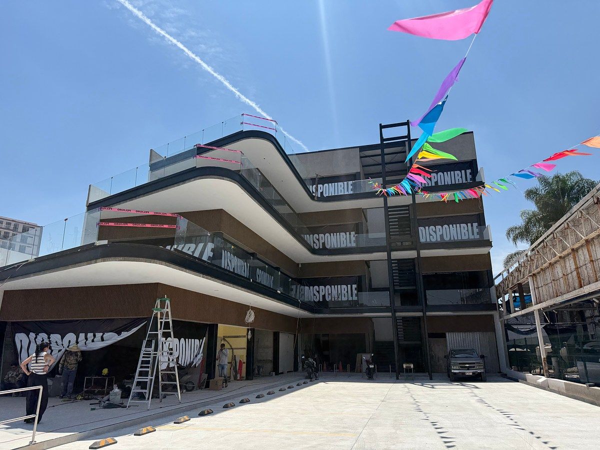 Loja em shopping em La Estancia, Zapopan, foto 3 de 12