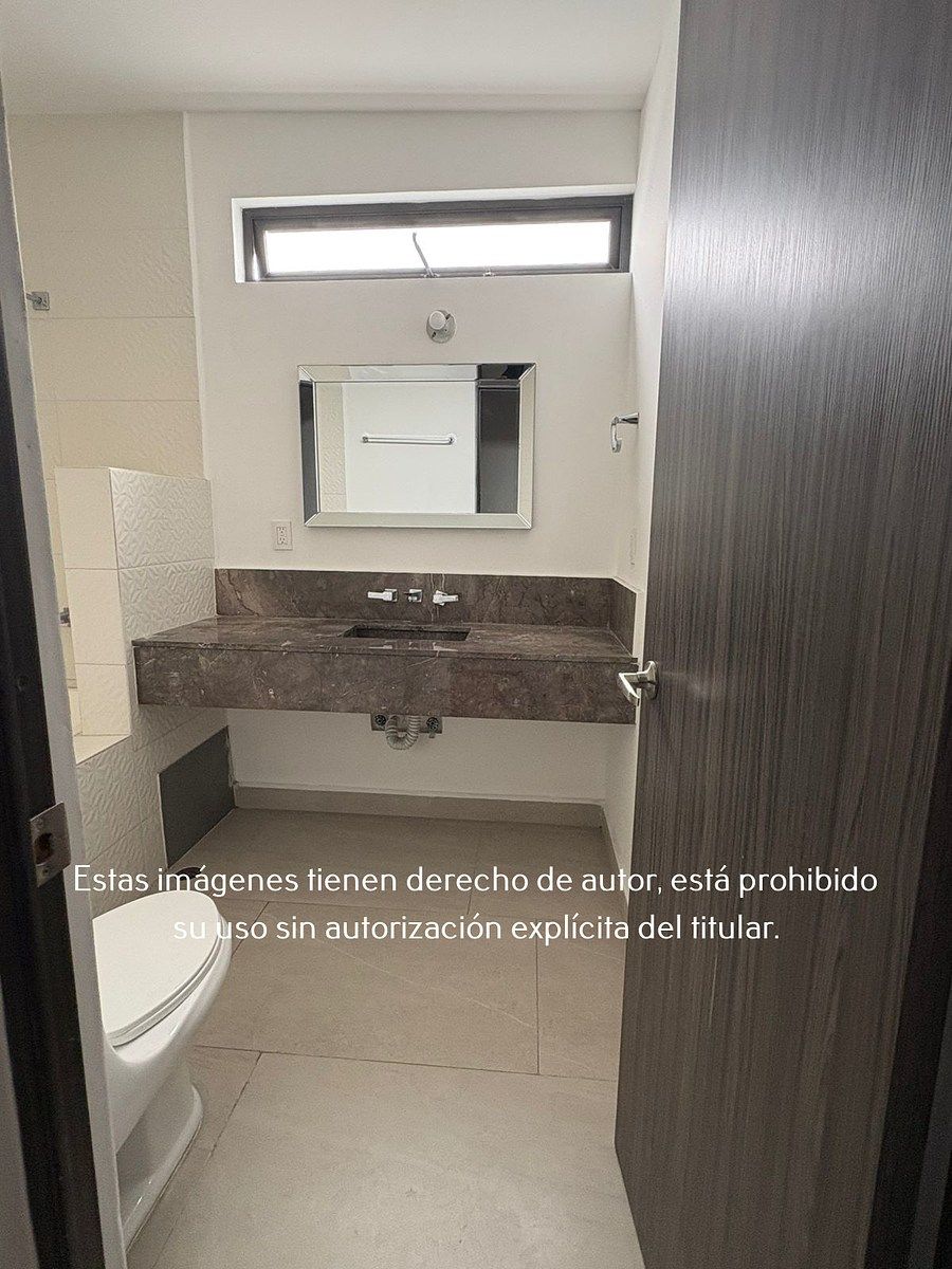 16 de 23: Casa en Renta en Privada Altta