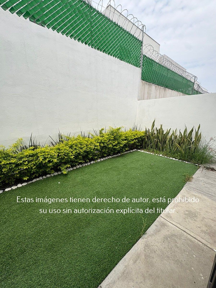 21 de 23: Casa en Renta en Privada Altta