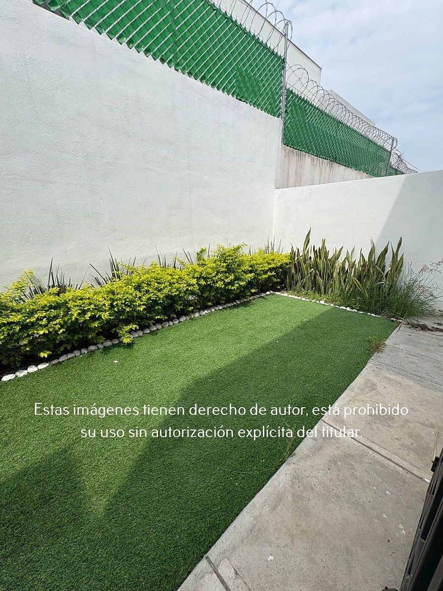 22 de 23: Casa en Renta en Privada Altta