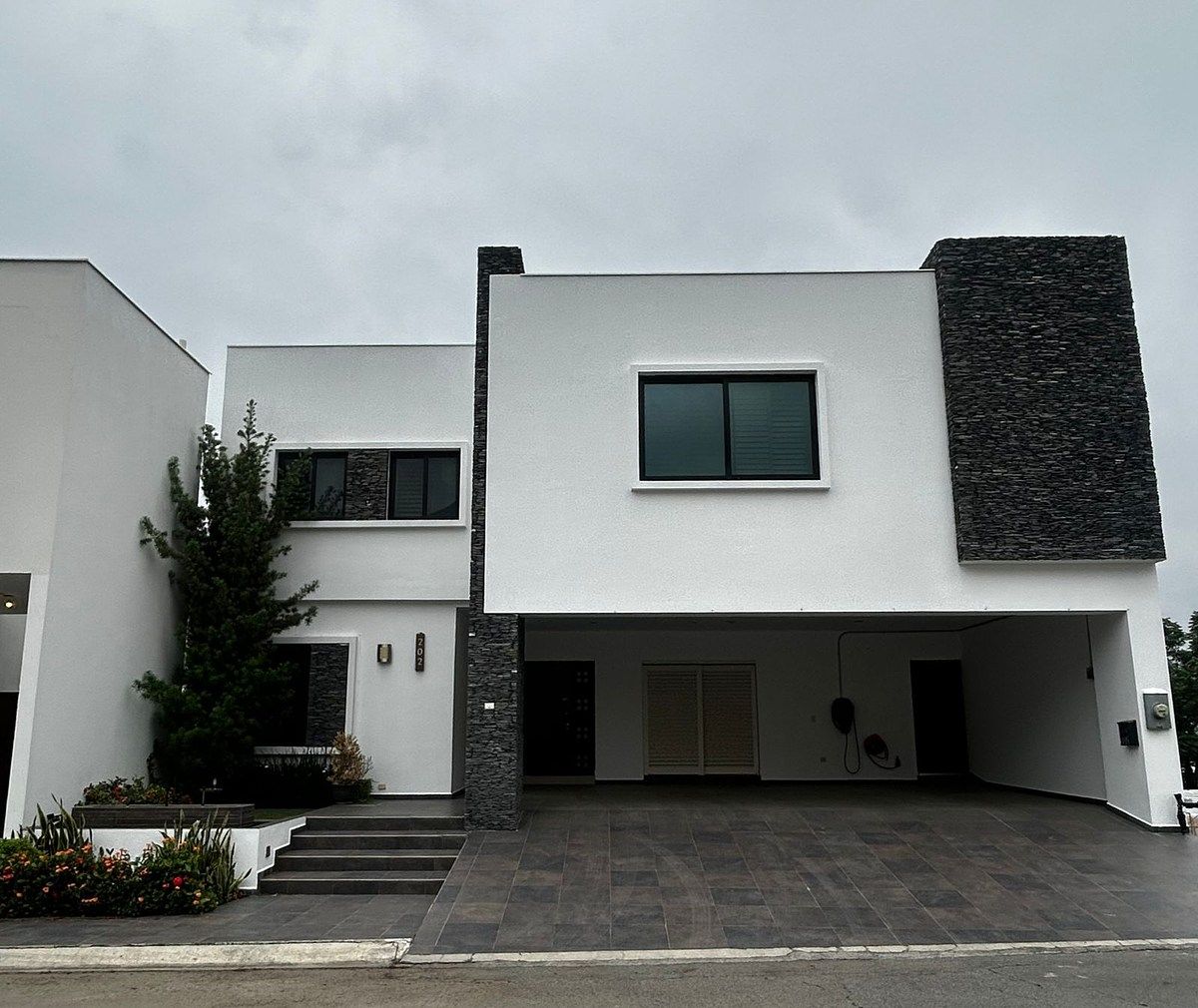 1 de 18: Fachada