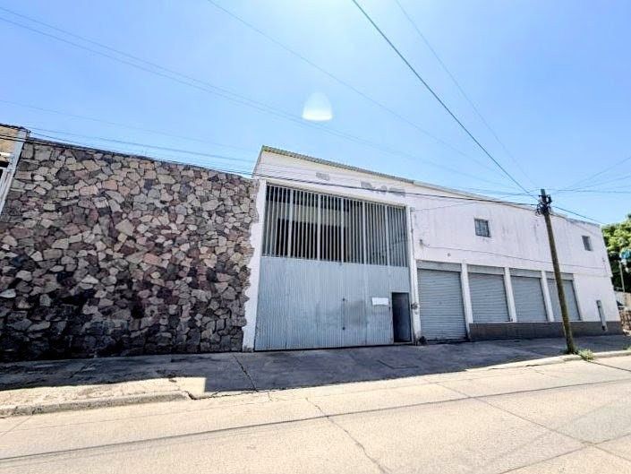 EXCELENTE BODEGA EN VENTA EN GUADALAJARA - foto 1