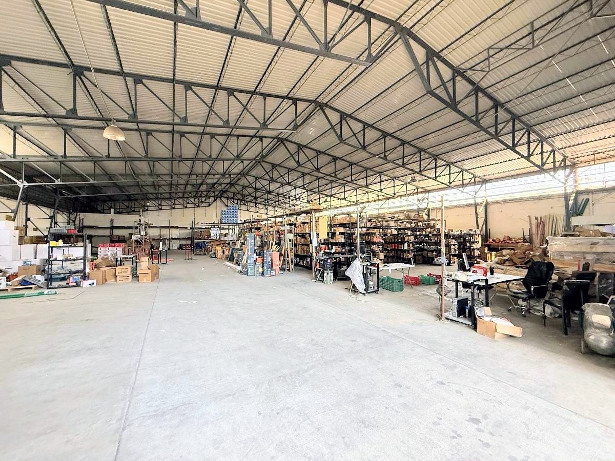 EXCELENTE BODEGA EN VENTA EN GUADALAJARA - foto 3
