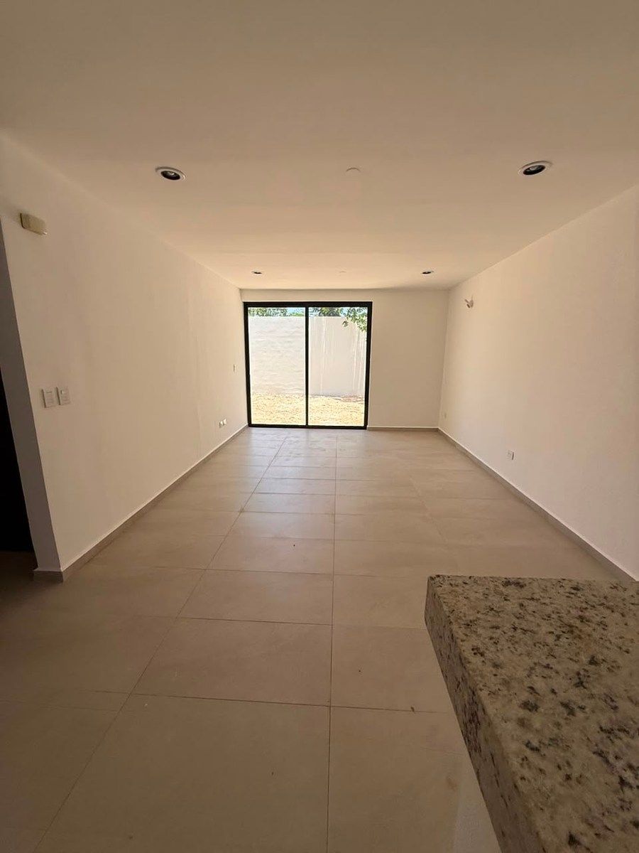 Casa em condomínio fechado em Nora Quintana, Mérida, foto 4 de 9