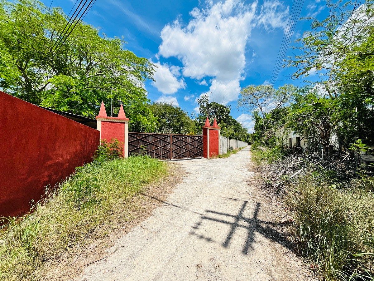 Terreno en Yucatán en Tixkuncheil Baca, Ideal para Inversión, Rancho, Etc.