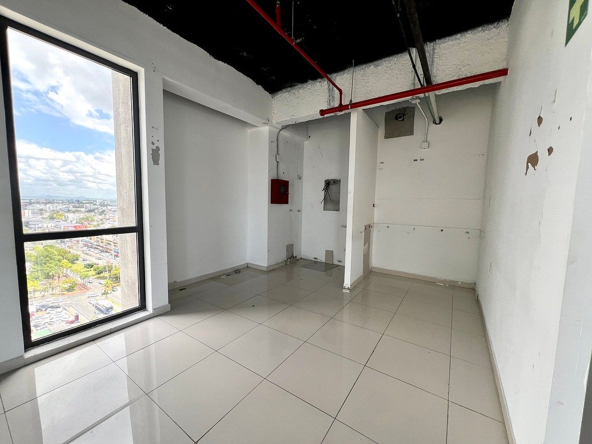 Oficina en El Millón, Santo Domingo Centro (Distrito Nacional), foto 7 de 11