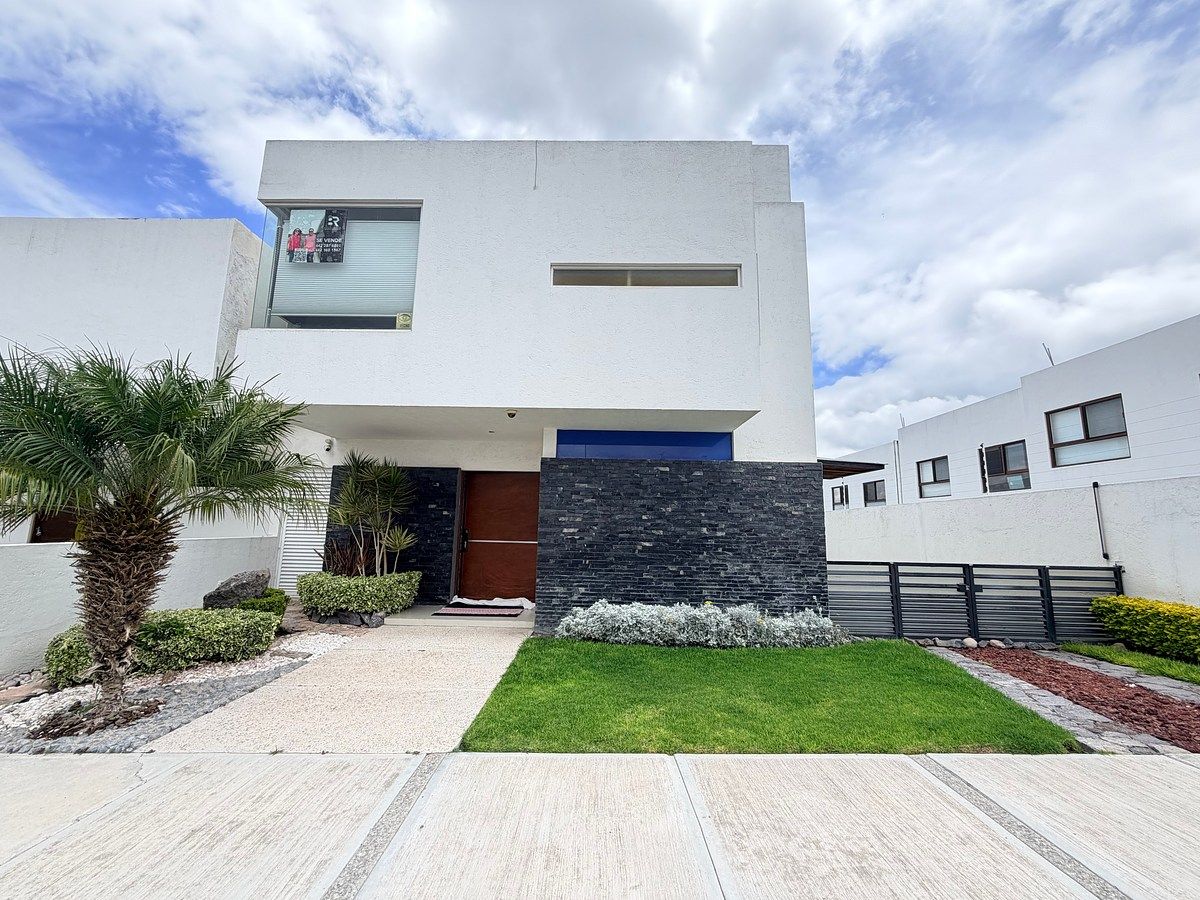 💎🏡 TURMALINA HOUSE: EXCESS LAND, INDEPENDENT ARCHITECTURE, ON THE CORNER, photo 1 of 21