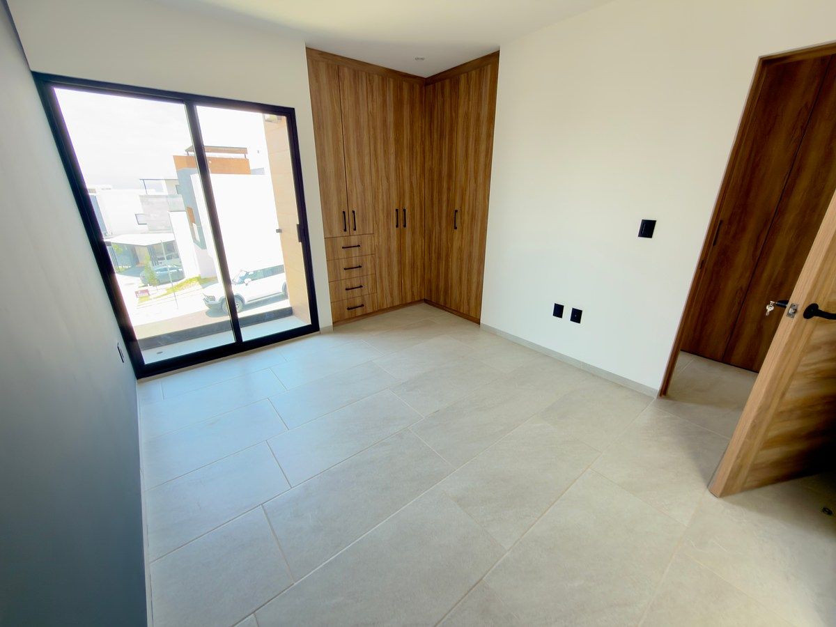 12 de 25