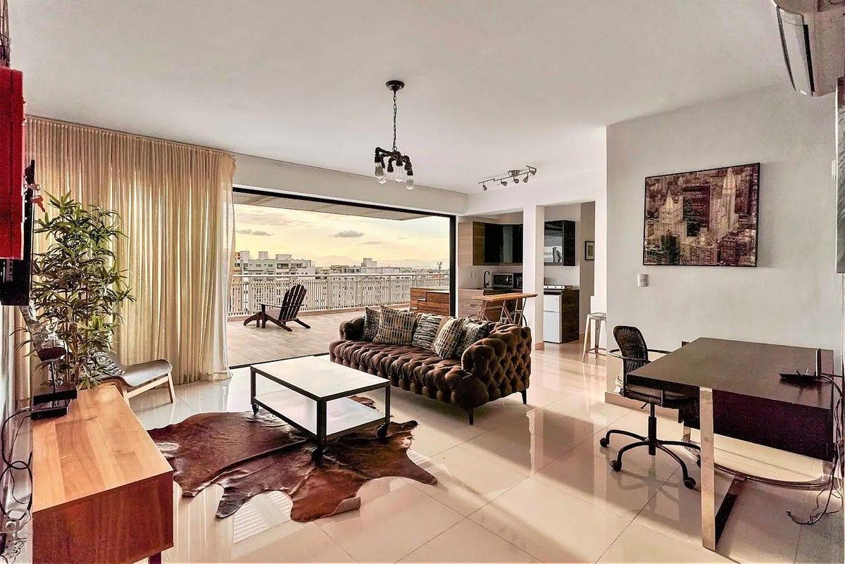 3 de 24: Sala, Terraza, Escritorio- Piso 2