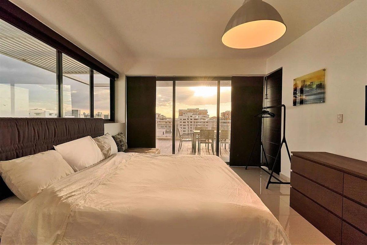 10 de 24: Habitación King- Piso 2