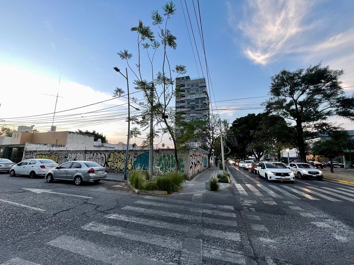 Terreno Comercial na Avenida Juan Palomar e Arias, foto 1 de 23