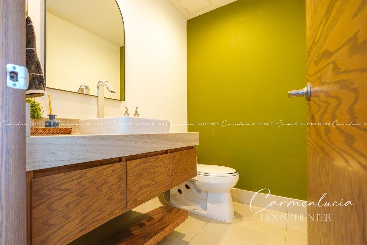 Baño de visitas, foto 4 de 36