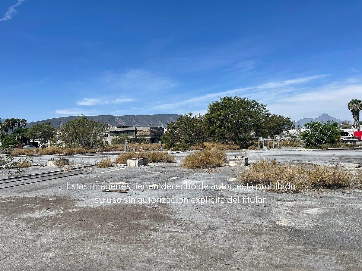 7 de 14: Terreno Comercial en Renta en San Nicolás de los Garza