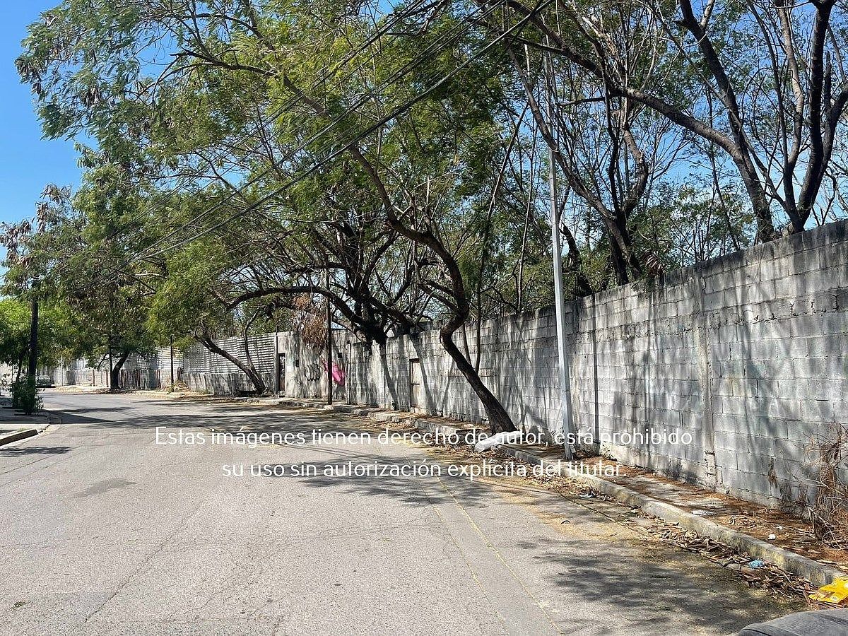 2 de 14: Terreno Comercial en Renta en San Nicolás de los Garza