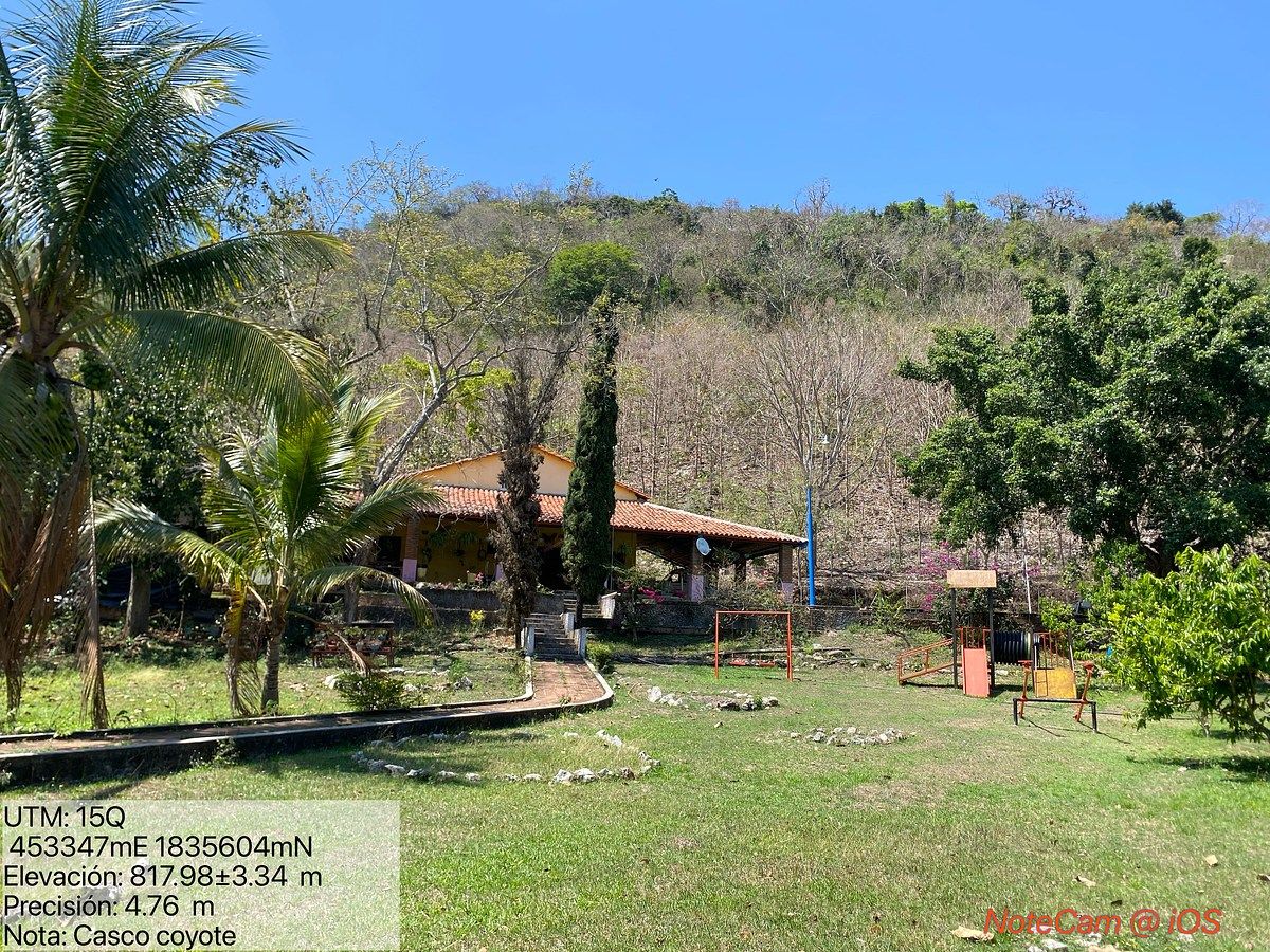 1 de 9: casco del rancho, casona