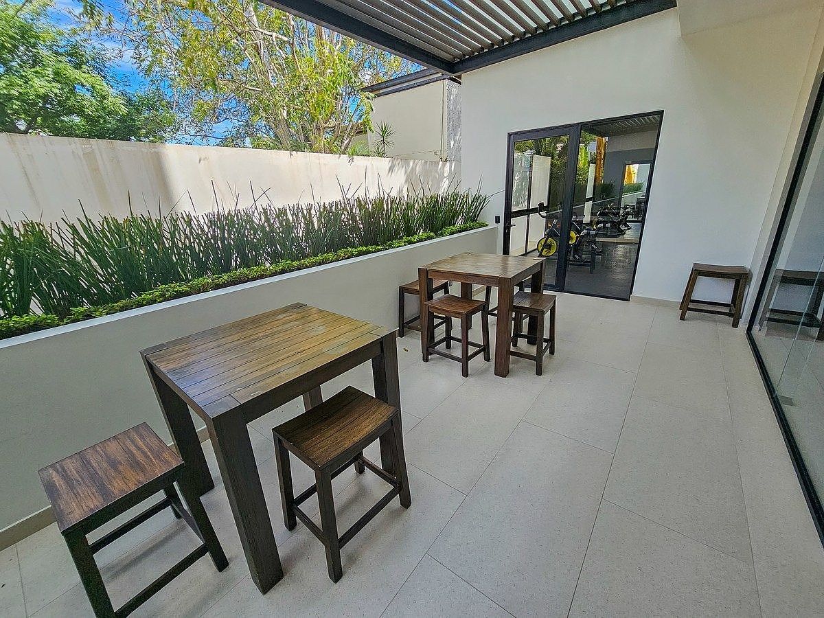 16 de 17: Área social