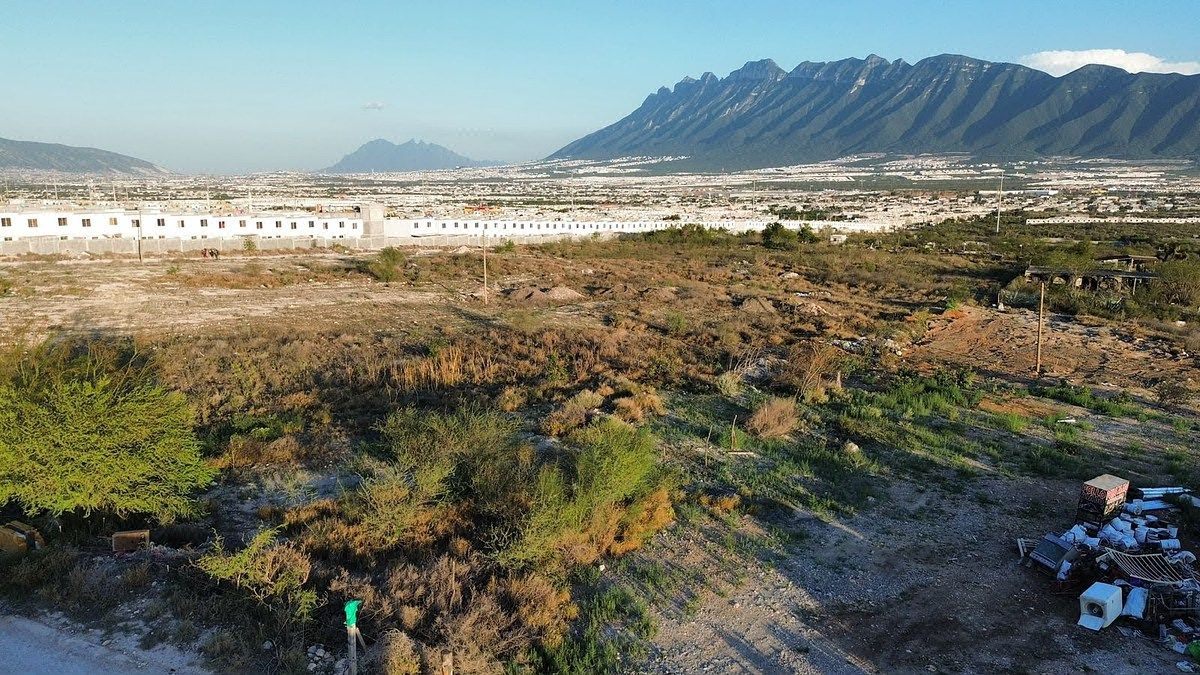 Terreno en Valle de Lincoln, García, foto 10 de 17