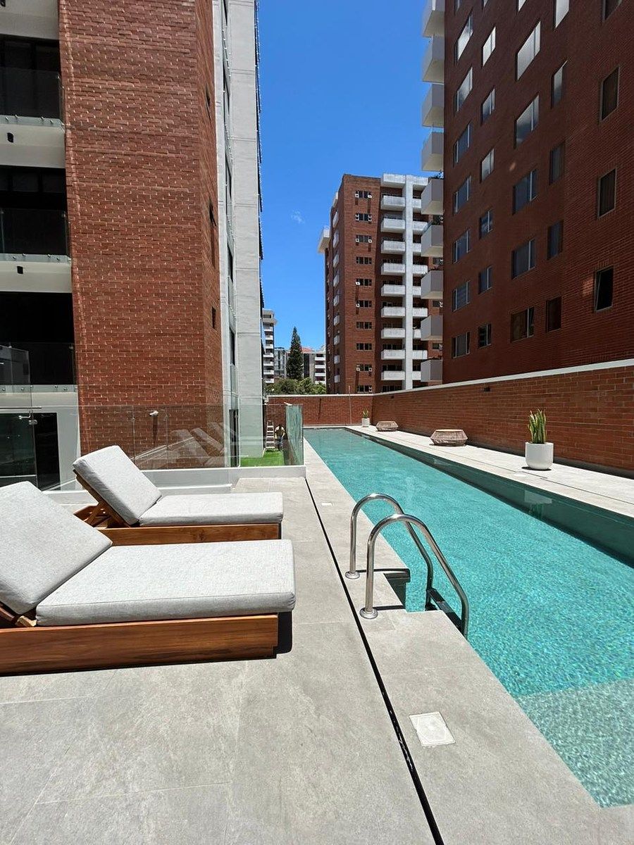 Apartamento en Zona 10, Guatemala, foto 8 de 13