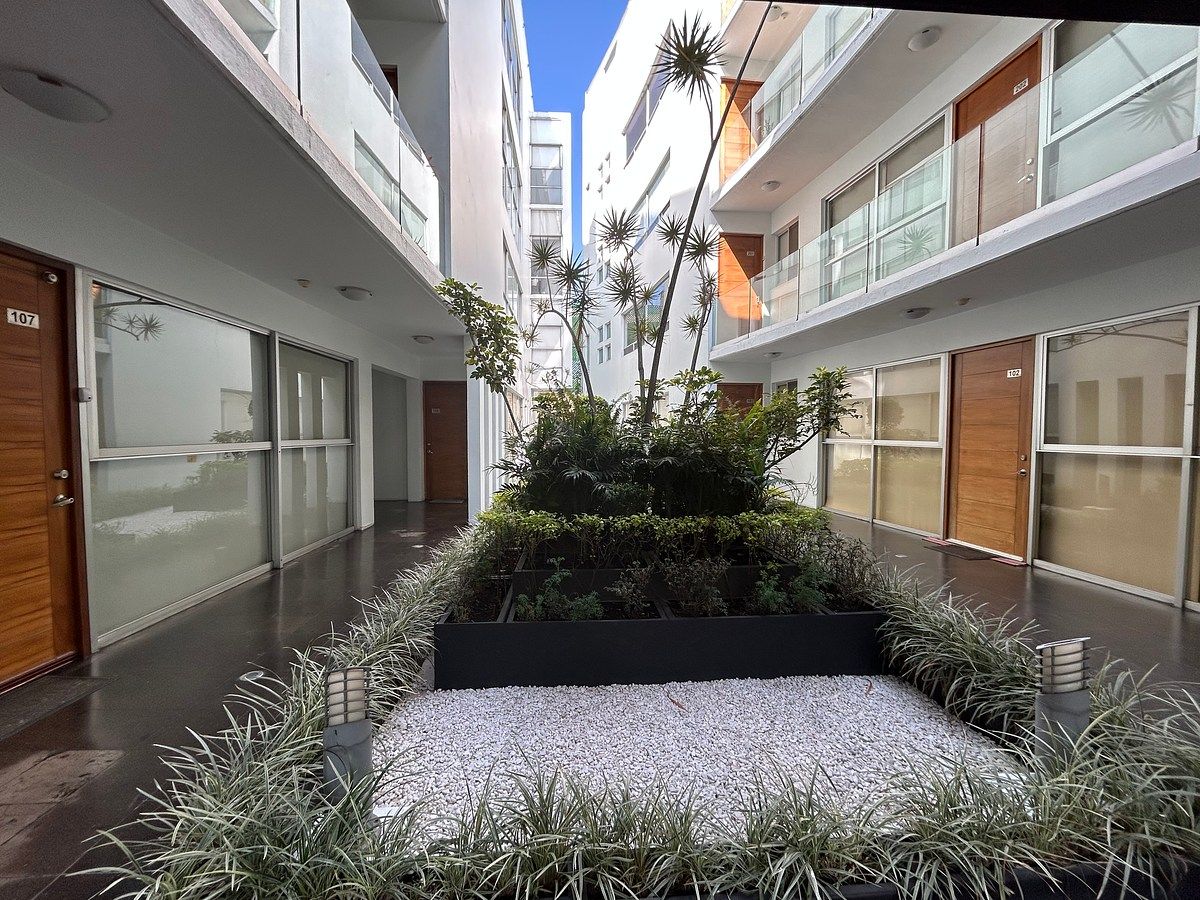 2 de 16: Exterior departamento