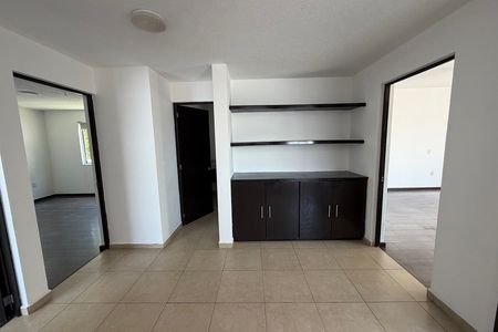 CASA PARA ALUGAR EM VISTA REAL EM REAL DE LA VILLA