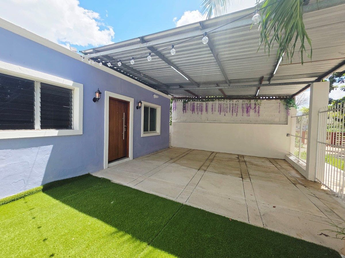 HOUSE FOR SALE IN MERIDA; YUCATAN – WITH POOL AND SPACIOUS AREAS - foto 2