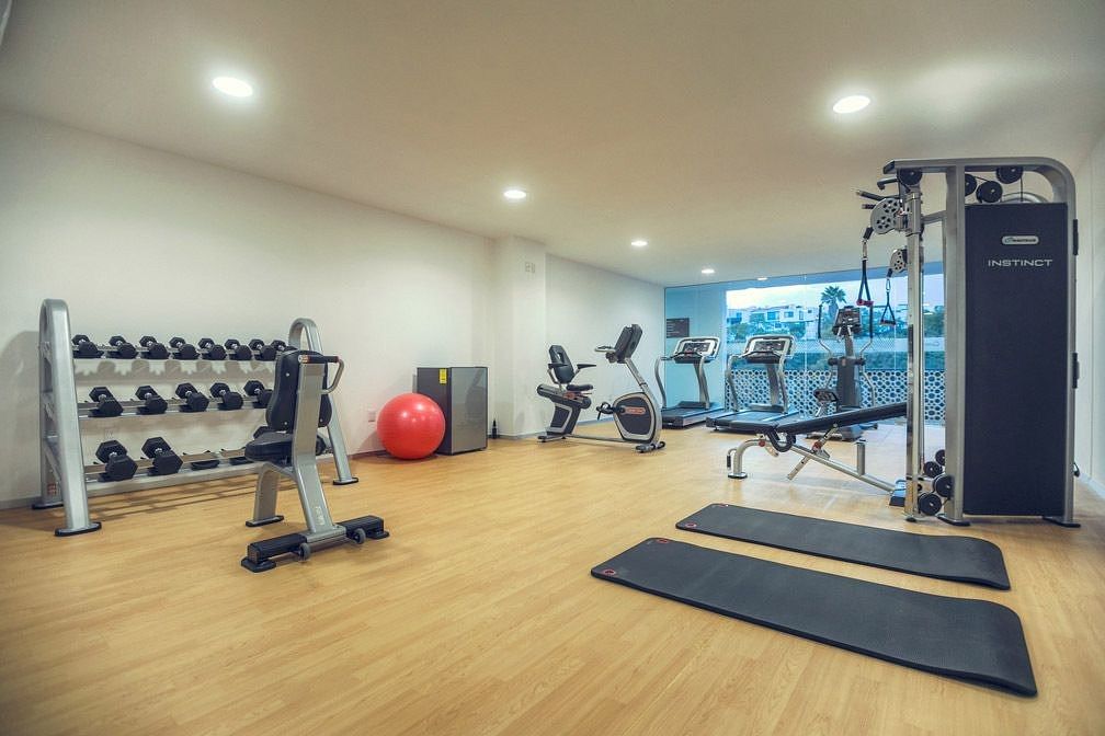 ¡Vive el lujo en este departamento con amenidades con vigilancia 24/7! - foto 2