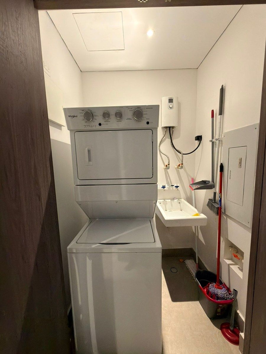Departamento en Del Paseo Residencial, Monterrey, foto 13 de 26