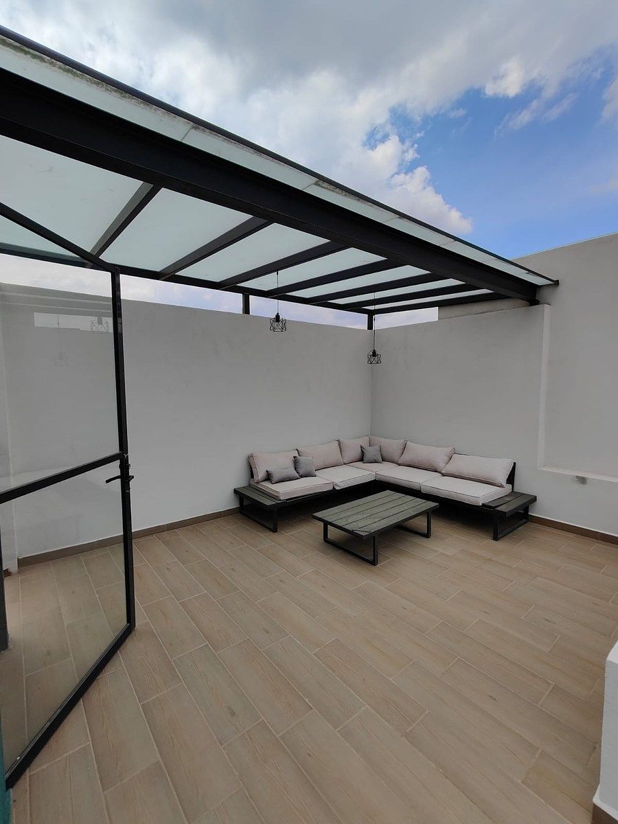 17 de 23: ROOF CON PERGOLA