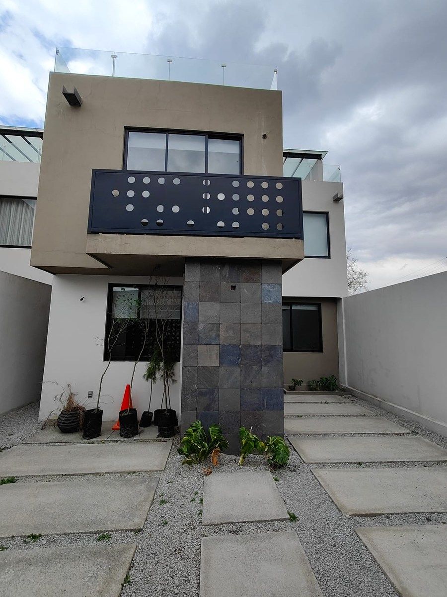 18 de 23: MODELO SABIA $3,750,000 PASILLO LATERAL