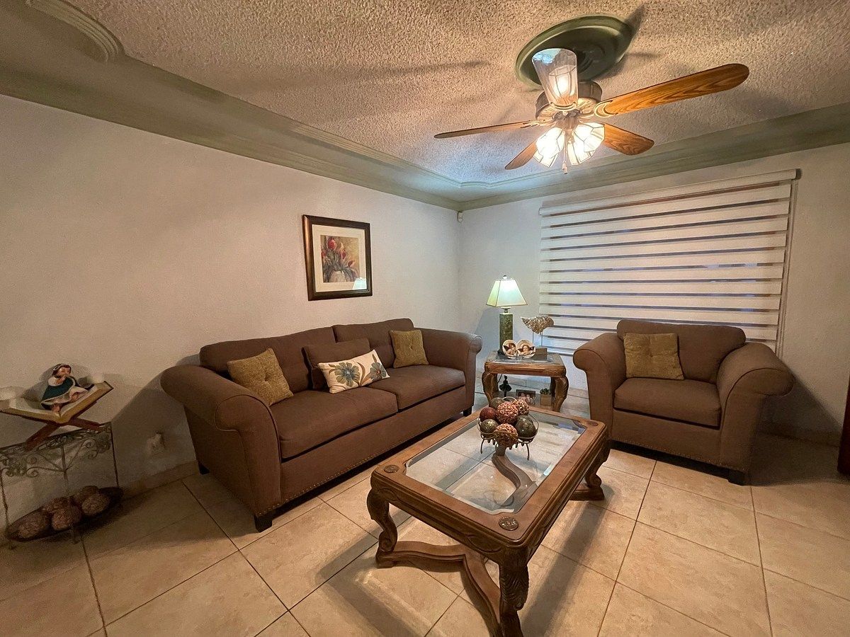 HOUSE FOR SALE IN EL MIRADOR TIJUANA - foto 4