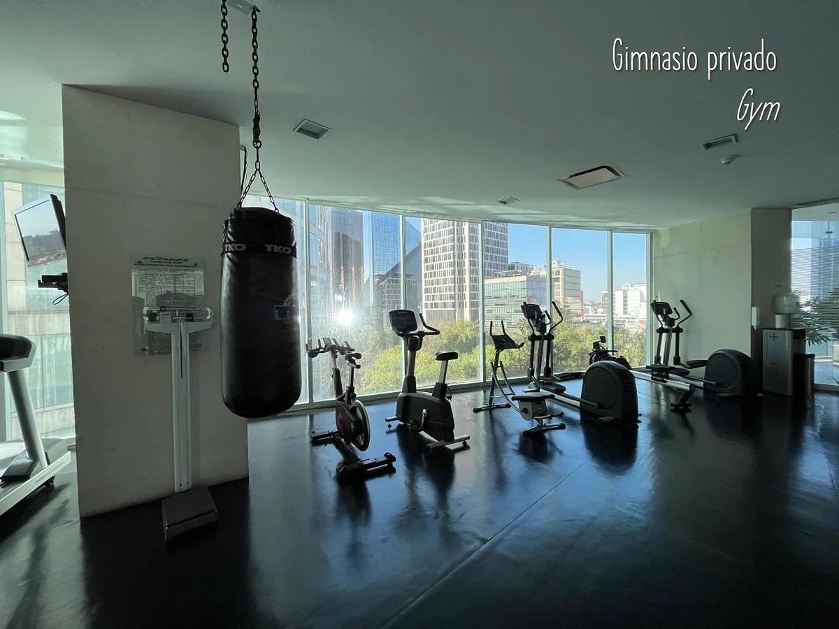27 de 43: Vista panoramica desde el Gym