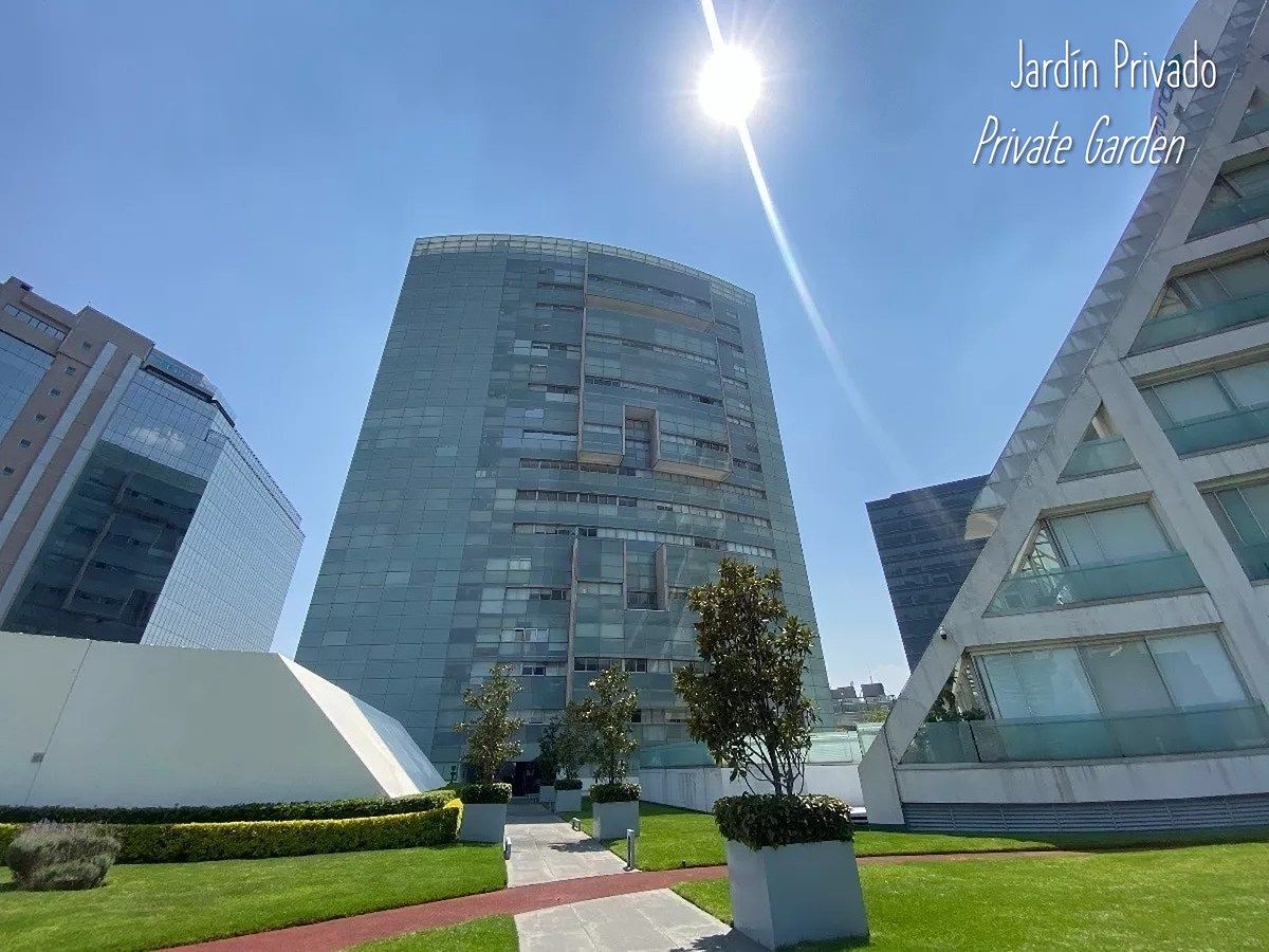 42 de 43: Vista desde el jardín interior