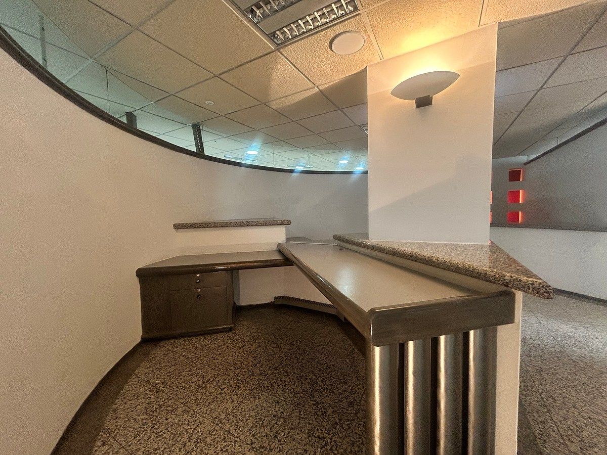 12 de 21: Zona de escritorios