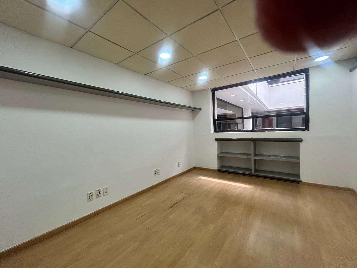 15 de 21: Oficina privada oficina 4