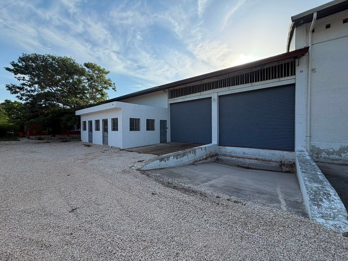 Bodega Sobre Periférico Sur, foto 1 de 9
