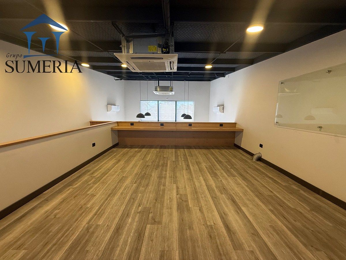 12 de 22: Local 66m2